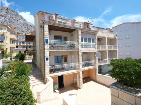 Гостиница Apartment Sladojevic  Омиш